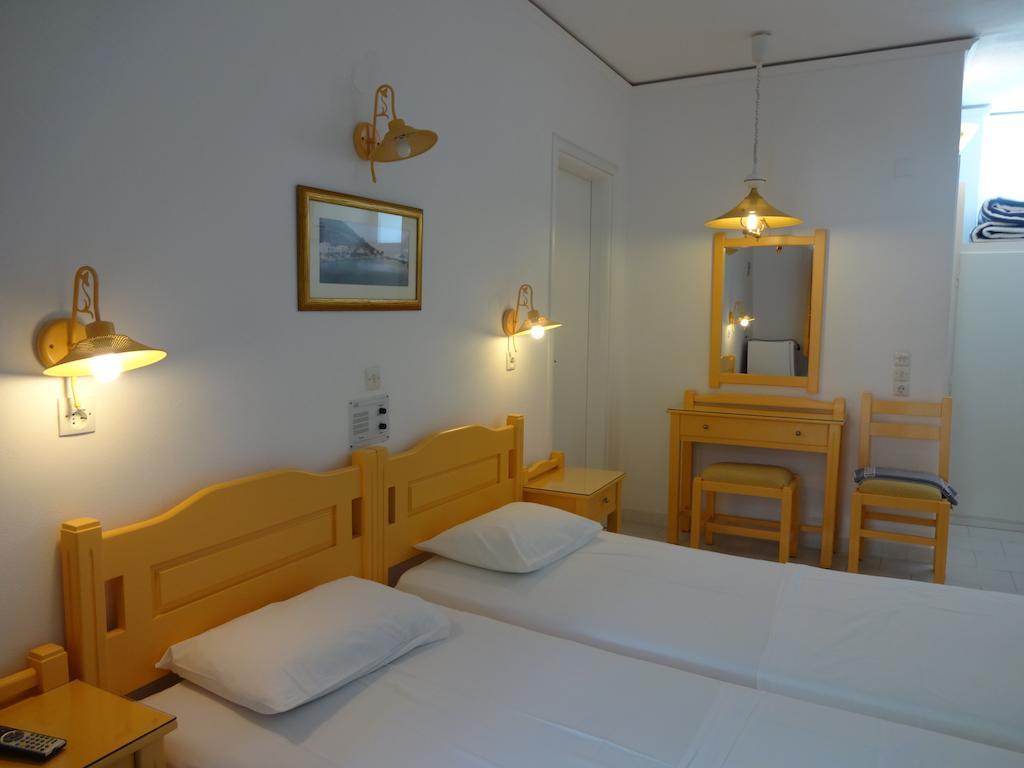Remezzo Hotel & Studios Pythagoreio  Room photo