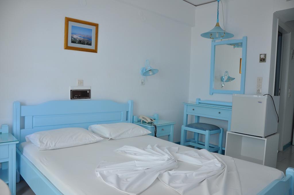 Remezzo Hotel & Studios Pythagoreio  Room photo